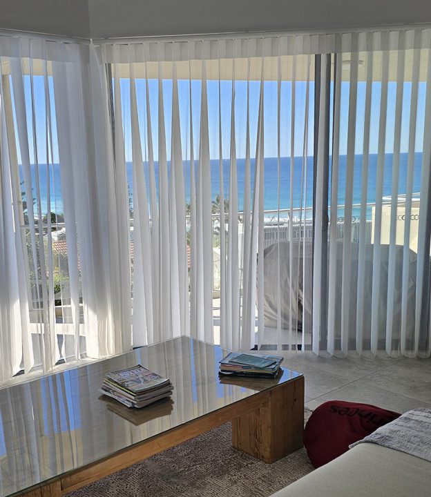 HERO_curtains_20240617_122233 Dermott